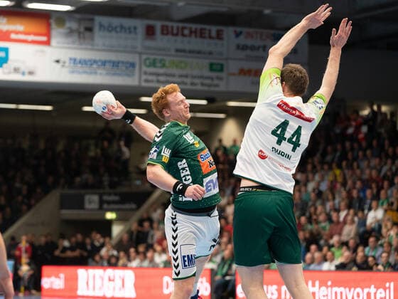 Nicolai Theilinger Frisch Auf Goeppingen 03 vs Lenny Rubin HSG Wetzlar 44 , Frisch Auf Göppingen vs HSG Wetzlar, 1 Bundesliga, Handball, Men, 28 11 2019 Frisch Auf Göppingen vs HSG Wetzlar, 1 Bundesliga, Handball, Men, 28 11 2019 Göppingen Copyright: xEibner-Pressefotox EP_mst