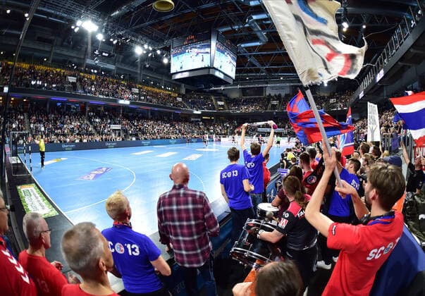 28 11 2019 Handball 1 Bundesliga Liqui Moly HBL Season 2019 2020 15 Matchday HC Erlangen Nuremberg Metropolitan Region HCE THW Kiel OGo Symbol Picture Symbol Photo Feature Impression Fans Fan Block