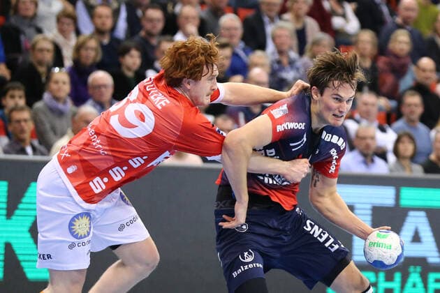 SG Flensburg Handewitt vs. Bergischer HC, LIQUI MOLY Handball Bundesliga, 28 11 2019 Flensburg Lukas Stutzke Bergischer HC, 39 vs. Magnus Roed SG Flensburg Handewitt, 77 Copyright: xBEAUTIFULxSPORTS MarioxM.xKobergx