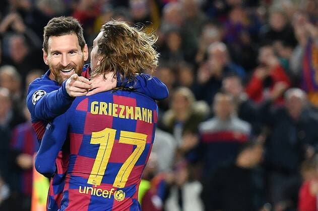 Barcelona, Camp Nou, 27.11.19, Champions League: FC Barcelona, Barca - Borussia Dortmund Lionel Messi (Barcelona) jubelt nach seinem Tor zum 2:0 mit Antoine Griezmann (Barcelona) Champions League: FC Barcelona - Borussia Dortmund Barcelona *** Barcelona, Camp Nou, 27 11 19, Champions League FC Barcelona Borussia Dortmund Lionel Messi Barcelona cheers after his goal to 2-0 with Antoine Griezmann Barcelona Champions League FC Barcelona Borussia Dortmund Barcelona Copyright: xEibner-Pressefotox EP_eer