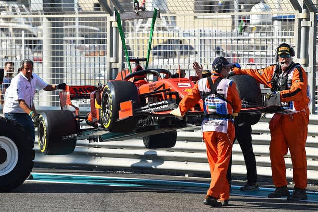 29 11 2019, xekx, Motorsport FIA , Formula 1 Abu Dhabi Grand Prix 2019 emspor, Sebastian Vettel Ferrari Accident Free Practice DFL DFB REGULATIONS PROHIBIT ANY USE OF PHOTOGRAPHS as IMAGE SEQUENCES and or QUASI VIDEO Abu Dhabi eel-fotografie Eberhard Krieger