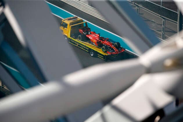 Motorsports: FIA Formula One World Championship, WM, Weltmeisterschaft 2019, Grand Prix of Abu Dhabi, Car of 5 Sebastian Vettel (GER, Scuderia Ferrari Mission Winnow), Abu Dhabi United Arab Emirates