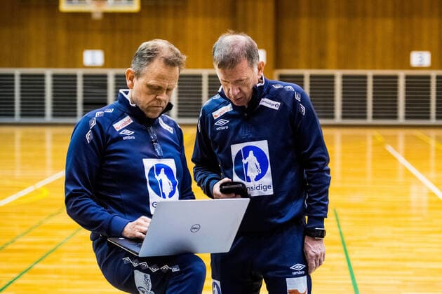 191129 Thorir Hergeirsson, head coach of Norway during a practice ahead of the Women s World Handball Championship on November 29, 2019 in Kumamoto Photo Ludvig Thunman BILDBYRAN kod LT 35687 bbeng dam women handball handboll world handball championship 2019 norge norway pratice handball,  Copyright: LUDVIGxTHUNMAN BB191129LT051