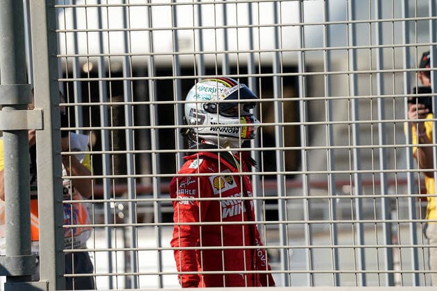 FORMULA 1 ETIHAD AIRWAYS ABU DHABI GRAND PRIX 2019 29 11 2019, Yas Marina Circuit, Abu Dhabi, FORMULA 1 ETIHAD AIRWAYS ABU DHABI GRAND PRIX 2019 , in the picture accident of Sebastian Vettel GER 5 , Scuderia Ferrari Mission Winnow, turns and strikes in the guard rail nordphotoxBratic nph00250