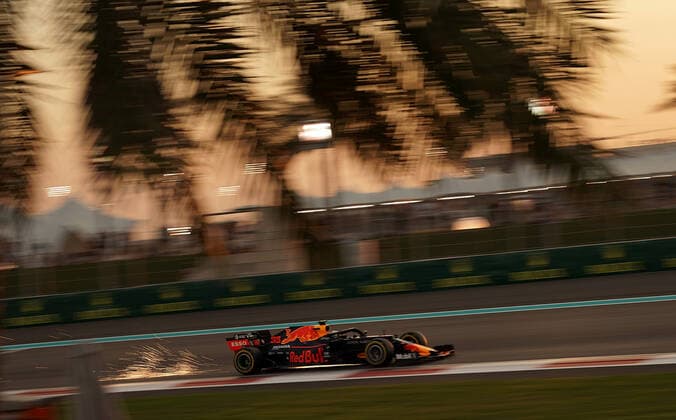 FORMULA 1 ETIHAD AIRWAYS ABU DHABI GRAND PRIX 2019 29 11 2019, Yas Marina Circuit, Abu Dhabi, FORMULA 1 ETIHAD AIRWAYS ABU DHABI GRAND PRIX 2019 , pictured Max Verstappen NEL 33 , Aston Martin Red Bull Racing nordphotoxBratic nph00250
