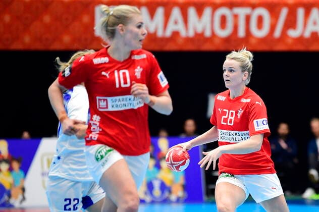 Denmark meets Australia, in the preliminary round in Group B, during the Womens Handball World Cup at Kumamoto Prefectural Gymnasium in Japan, Saturday November 30, 2019, Kumamoto,  Copyright: BoxAmstrupx cop222 spdk20191130-123633-L