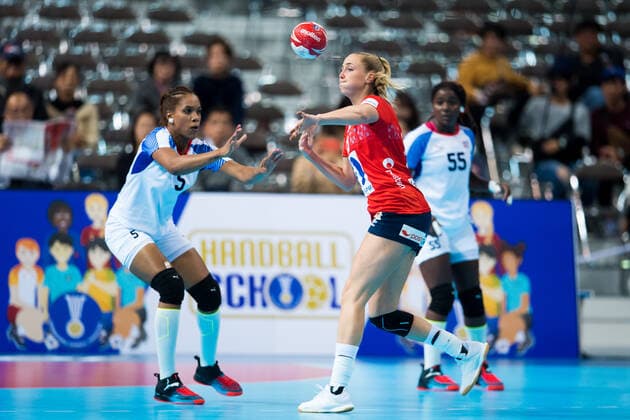 191130 Kari Brattset of Norway during the Women s World Handball Championship game between Norway and Cuba on November 30, 2019 in Kumamoto Photo Daniel Stiller Bildbyran kod DS 59408 bbeng dam women handball handboll world handball championship 2019 norway norge cuba kuba handball vm,  Copyright: DANIELxSTILLER BB191130DS034