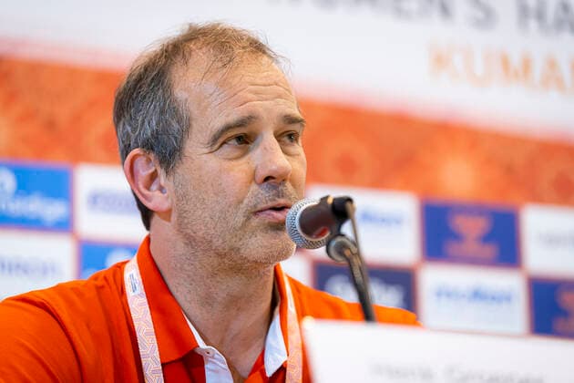 Handball, Women WM 2019, preliminary round, Group B, 1 matchday , Germany Brazil Coach Henk Groener Germany Yamaga City Overall Gymnasium Kumamoto Japan