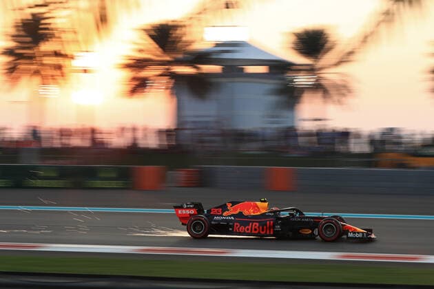 30th November 2019; Yas Marina Circuit, Abu Dhabi, United Arab Emirates; Formula 1 Abu Dhabi Grand Prix, qualifying day; Aston Martin Red Bull Racing, Alexander Albon - Editorial Use  ActionPlus12192486 LeannexBoon