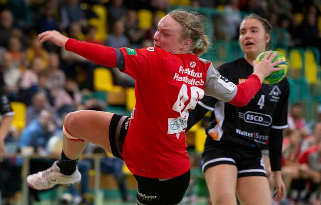 Frankfurt Oder , 30 11 2019 FHC vs. MTV Heide 36 31 Kathleen Mueller won against Heider Ellis Bruhn and can pull off Mueller scored 3 goals for the FHC