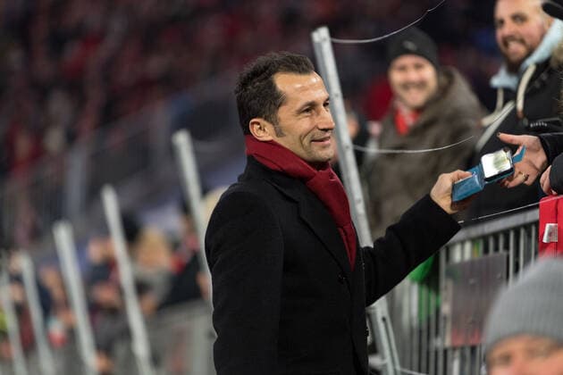 Football, Bundesliga, FC Bayern Munich Bayer Leverkusen In the picture Sport Director of FC Bayern Munich Hasan SALIHAMIDZIC made Selfies with the fans before the match Munich Allianz Arena Bayern Germany Copyright: Passion2Press MarkusxFischerx