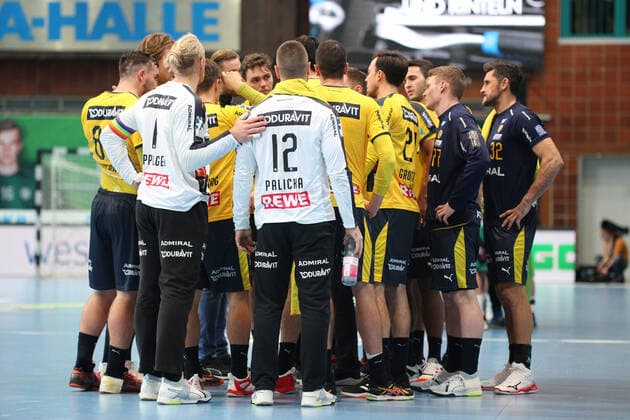Time-out Rhein Neckar Loewen GER, Handball, 1 Bundesliga, TSV GWD Minden against Rhein Neckar Loewen, 30 11 2019 Minden Copyright: xStrohdiekx Eibner-Pressefotox EP_jsk