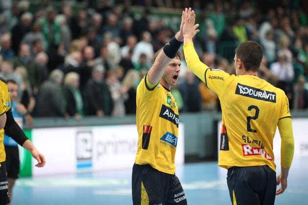 v l Uwe Gensheimer Rhein Neckar Loewen 3 , Andy Schmid Rhein Neckar Loewen 2 GER, Handball, 1 Bundesliga, TSV GWD Minden vs. Rhein Neckar Loewen, 30 11 2019 Minden Copyright: xStrohdiekx Eibner-Pressefotox EP_jsk