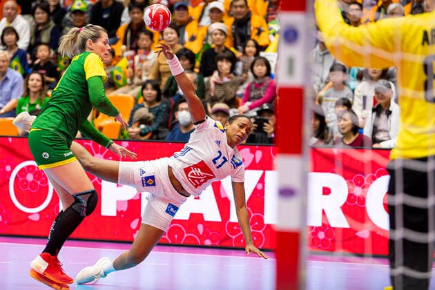 Handball, Women WM 2019, preliminary round, Group B, 2 matchday , Brazil France Estelle Nze Minko France Yamaga City Overall High School Kumamoto Japan