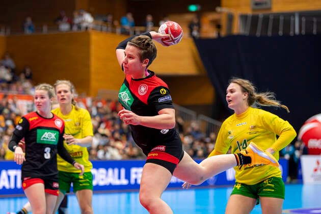 Handball, Women WM 2019, preliminary round, group B, 2 matchday , Australia Germany Alina Grijseels Germany Dortmund Yamaga City Overall Gymnasium Kumamoto Japan