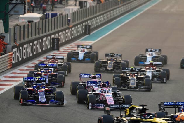 1st December 2019; Yas Marina Circuit, Abu Dhabi, United Arab Emirates; Formula 1 Abu Dhabi Grand Prix, race day; Scuderia Toro Rosso, Pierre Gasly locks up going into turn 1 - Editorial Use  ActionPlus12192788 LeannexBoon