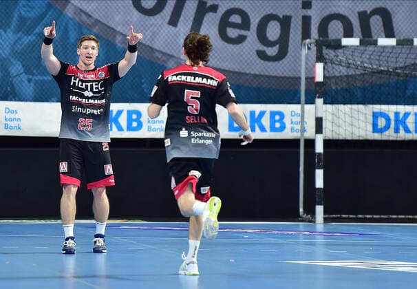 01 12 2019 Handball 1 Bundesliga LIQUI MOLY HBL Season 2019 2020 16 Matchday HC Erlangen Metropolitan Region Nuremberg HCE HSG Wetzlar OGo Jan Schäffer 25, HC Erlangen HCE Johannes Sellin 5, HC Erlangen HCE Jubel Freude
