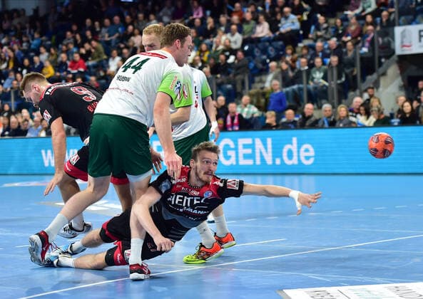 01 12 2019 Handball 1 Bundesliga LIQUI MOLY HBL Season 2019 2020 16 Matchday HC Erlangen Metropolitan Region Nuremberg HCE HSG Wetzlar OGo Antonio Metzner 27, HC Erlangen HCE