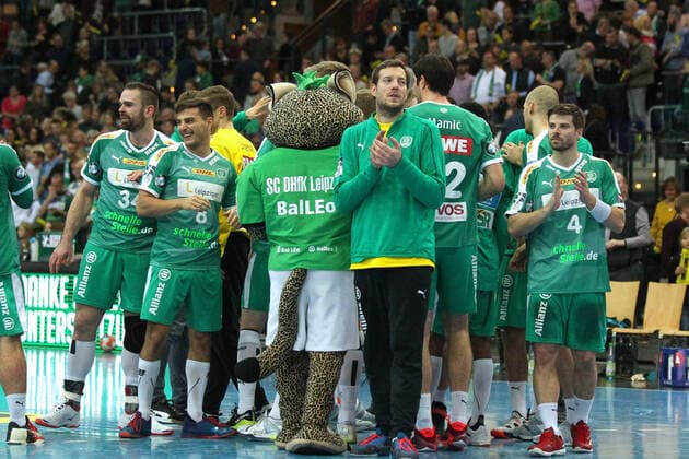 SC DHfK Leipzig vs. TSV Hannover Burgdorf, Liqui Moly HBL, 01 12 19 Handball, 1 Bundesliga, season 2019 2020, 15 matchday SC DHfK Leipzig vs. TSV Hannover Burgdorf on 01 12 19 in the quarterback Real Estate Arena Leipzig Im Bild DHfK, Team, Team, Jubel, Sieg, Kreis Copyright: xBEAUTIFULxSPORTS JanxKaeferx