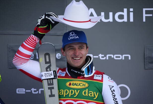 Bilder des Jahres 2019, Sport 12 Dezember Sport Bilder des Tages ALPINE SKIING - FIS WC Lake Louise LAKE LOUISE,CANADA,01.DEC.19 - ALPINE SKIING - FIS World Cup, Super G, men. Image shows Matthias Mayer (AUT). GEPAxpictures xMarioxKneisl