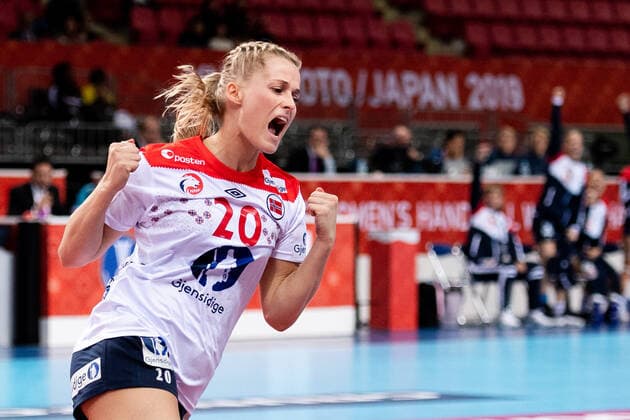 191202 Marit Roberg Jacobsen of Norway celebrates during the Women s World Handball Championship game between Slovenia and Norway on December 2, 2019 in Kumamoto Photo Daniel Stiller Bildbyran kod DS 59409 bbeng dam women handball handboll world handball championship 2019 norway norge handball vm slovenia slovenien jubel,  Copyright: DANIELxSTILLER BB191202DS015