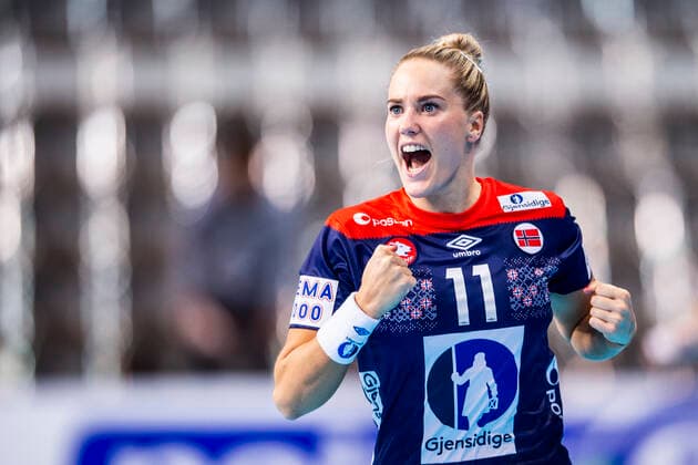 191203 Malin Aune of Norway celebrate during the Women s World Handball Championship game between Norway and Serbia on December 3, 2019 in Kumamoto Photo Daniel Stiller Bildbyran kod DS 59413 bbeng dam women handball handboll world handball championship 2019 norway norge handball vm serbien serbia jubel celebration,  Copyright: DANIELxSTILLER BB191203DS076