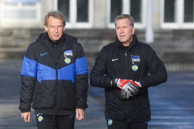 Jürgen Klinsmann, trainer and Andreas Köpke, goalkeeper trainer, at the training of Hertha BSC on the Hans Braun sports field on 03 12 2019 in Berlin Hertha BSC Training