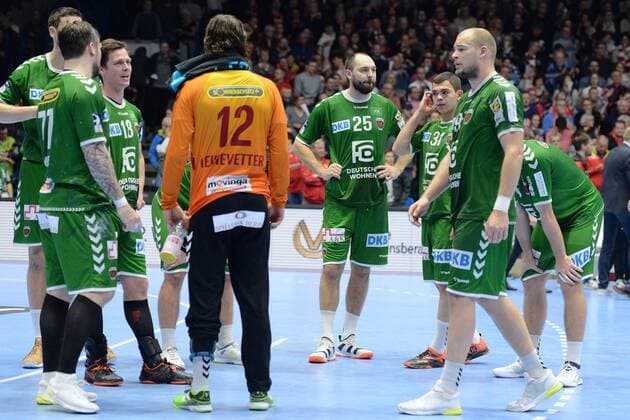 disappointed, frustrated, emotion after the defeat Michael Mueller M , Paul Drux R, front , Silvio Heinevetter goalkeeper Fuechse Berlin , Hans Lindberg L Mitte , GER, MT Melsungen Fuechse Berlin, Handball, DHB Cup, 03 12 2019, GER, MT Melsungen Fuechse Berlin, Handball, DHB Cup Men, 03 12 2019 Kassel Copyright: xSippel xEibner-Pressefotox EP_rsl