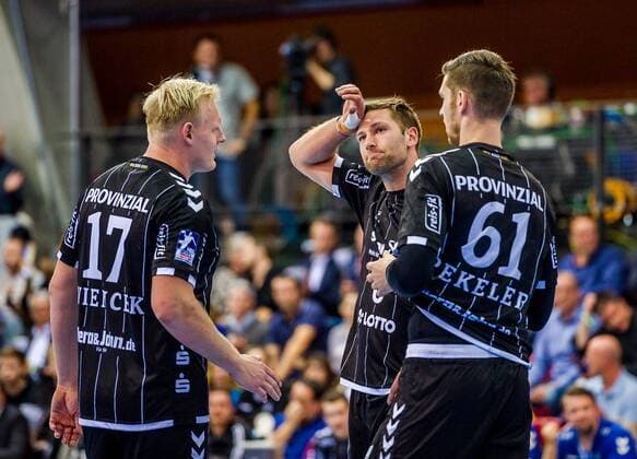Patrick Wiencek, THW Kiel 17 Harald Reinkind, THW Kiel 6 Hendrik Pekeler, THW Kiel 61 TVB 1898 Stuttgart THW Kiel DHB Cup Quarter Finals HBL 1 Handball Bundesliga SCHARRrena Stuttgart Baden Wuerttemberg Germany at the match in the DHB Cup Quarter Finals, TVB 1898 Stuttgart THW Kiel Stuttgart 03 12 19 Handball DHB Cup , Stuttgart Baden Wuerttemberg Germany