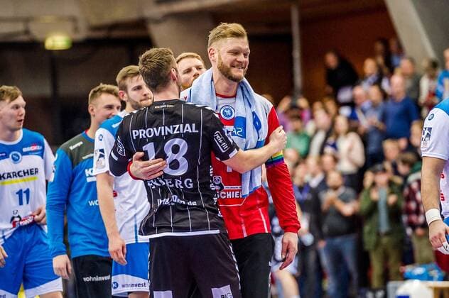 Niclas Ekberg, THW Kiel 18 Bitter, Johannes TVB Stuttgart 1 TVB 1898 Stuttgart THW Kiel DHB Cup Quarter Finals HBL 1 Handball Bundesliga SCHARRrena Stuttgart Baden Wuerttemberg Germany at the match in the DHB Cup Quarter Finals, TVB 1898 Stuttgart THW Kiel Stuttgart 03 12 19 Handball DHB Cup , Stuttgart Baden Wuerttemberg Germany