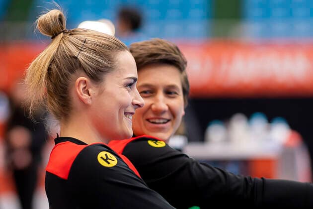 Handball, Women WM 2019, preliminary round, Group B, 3 matchday , Denmark Germany goalkeeper Dinah Eckerle Germany SG BBM Bietigheim laughing laughing smiling good mood grinning grinning Kumamoto Kumamoto Prefectural Gymnasium Kumamoto Japan
