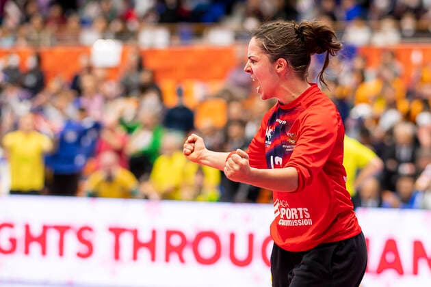 Handball, Womens World Cup 2019, preliminary round, Group B, 4 matchday , Australia South Korea Manon Vernay Australia cheering joy emotion Yamaga Yamaga Overall high school Kumamoto Japan