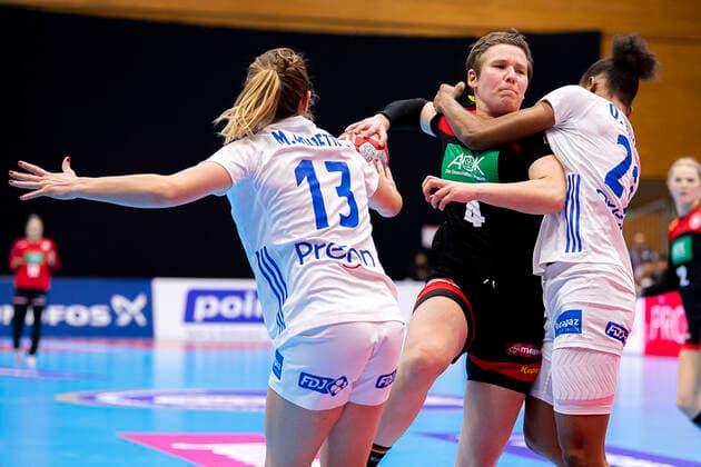 Handball, Women WM 2019, Preliminary Round, Group B, 4 Matchday , Germany France Manon Houette France , Alina Grijseels Germany Dortmund , Beatrice Edwige France Yamaga Yamaga Yamaga Overall High School Kumamoto Japan