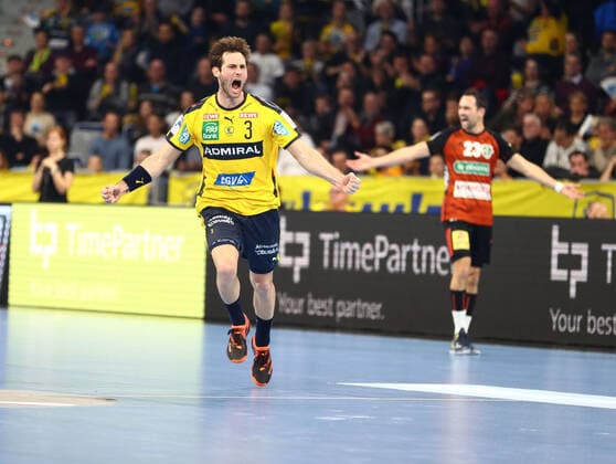 Uwe Gensheimer Rhein Neckar Loewen Jubel, Freude, Emotionen, Rhein Neckar Loewen vs TSV Hannover Burgdorf, Handball, DHB Cup, 04 12 2019 Photo Eibner Rhein Neckar Loewen vs TSV Hannover Burgdorf, Handball, DHB Cup, 04 12 2019 Mannheim Copyright: xNeisx Eibner-Pressefotox EP_ans