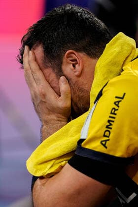 Gedeon Guardiola RNL, 30 cries after the defeat, disappointed about the defeat, disappointment after the final whistle, highlight, loser, lost, frustration, disappointed, pessimistic, 04 12 2019, Mannheim Germany , Handball, DHB Cup, Rhein Neckar Löwen TSV Hannover Burgdorf xozx