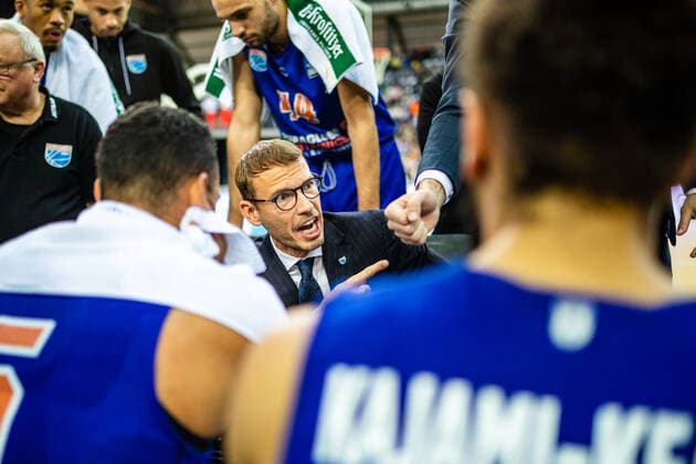 Coach Björn Harmsen Syntainics MBC during the season 2019 2020 Men on 9 matchday in the EasyCredit Bundesliga between Syntainics MBC and FCB Basketball in the Arena Leipzig on 24 November 2019 in Leipzig, Saxony, Germany