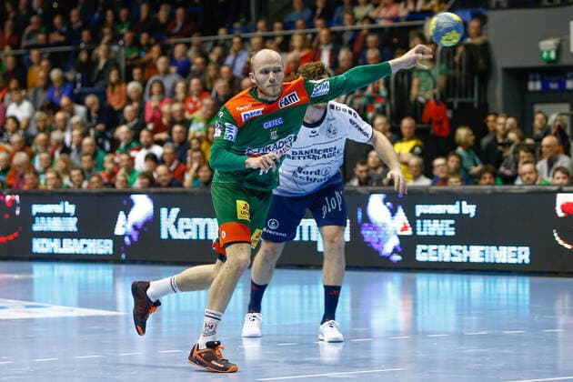 05 12 2019, xtgx, Handball Liqui Moly HBL, SC Magdeburg SG Flensburg Handewitt emspor, v l Tim Hornke Magdeburg, 17 scores goal, scorers, scored goal, scores the goal Sevenmeter GETEC Arena