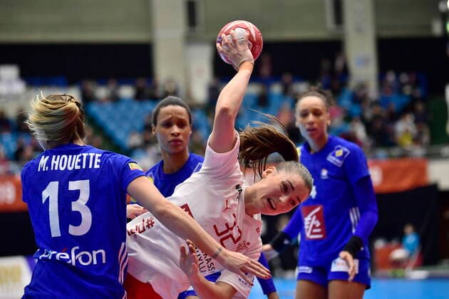 Mie Hoejlund Denmark meets France, in the preliminary round in Group B, during the Womens Handball World Cup at Kumamoto Prefectural Gymnasium in Japan, Friday, December 6, 2019, Kumamoto Denmark,  Copyright: BoxAmstrupx cop222 spdk20191206-124048-L