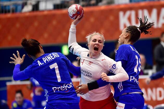 Lotte Grigel Denmark meets France, in the preliminary round in Group B, during the Womens Handball World Cup at Kumamoto Prefectural Gymnasium in Japan, Friday, December 6, 2019, Kumamoto Denmark,  Copyright: BoxAmstrupx cop222 spdk20191206-125413-L