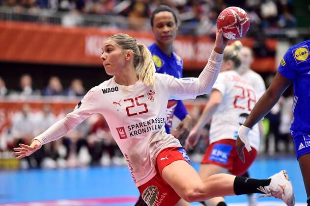 Trine OEstergaard Denmark meets France, in the preliminary round in Group B, during the Womens Handball World Cup at Kumamoto Prefectural Gymnasium in Japan, Friday, December 6, 2019, Kumamoto Denmark,  Copyright: BoxAmstrupx cop222 spdk20191206-134243-L