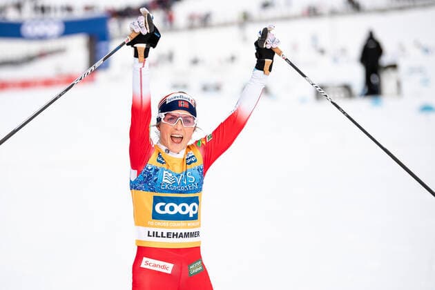 Bilder des Jahres 2019, Sport 12 Dezember Sport Themen der Woche KW49 Sport Bilder des Tages 191207 Therese Johaug of Norway celebrates after the women s skiathlon during the FIS Cross-Country World Cup on December 7, 2019 in Lillehammer. Photo: Mathias Bergeld BILDBYRAN Cop 200 bbeng skidor cross country skiing langrenn world cup world cup 2019 2020 skiathlon dam damer women norge jubel *** 191207 Therese Johaug of Norway celebrates after the women s skiathlon during the FIS Cross Country World Cup on December 7, 2019 in Lillehammer Photo Mathias Bergeld BILDBYRAN Cop 200 bbeng skidor cross country skiing langrenn world cup world cup 2019 2020 skiathlon dam damer women norge jubel,  Copyright: MATHIASxBERGELD BB191207MB033