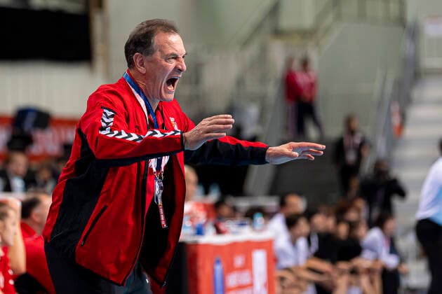 Handball, Women WM 2019, Main Round, Group 1, 6 Matchday , Serbia Korea coach Zivojin Maksic Serbia Kumamoto Aqua Dome Kumamoto Japan