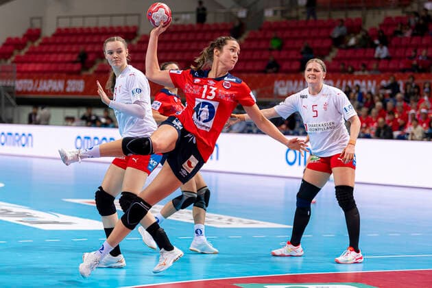 Handball, Women WM 2019, Main Round, Group 1, 6 Matchday , Norway Denmark Kari Brattset Norway Kumamoto Aqua Dome Kumamoto Japan