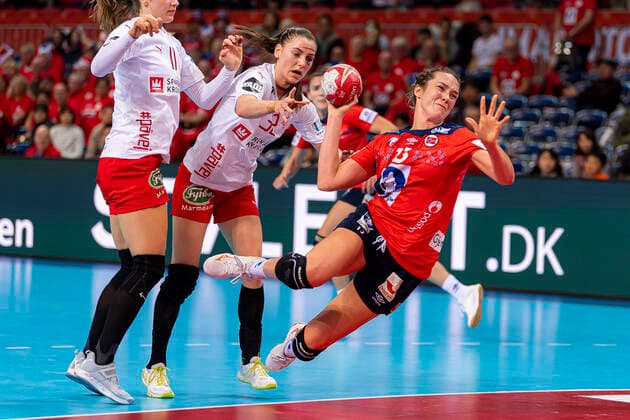 Handball, Women WM 2019, Main Round, Group 1, 6 Matchday , Norway Denmark v li Line Haugsted Denmark , Mie Hojlund Denmark , Kari Brattset Norway Kumamoto Aqua Dome Kumamoto Japan