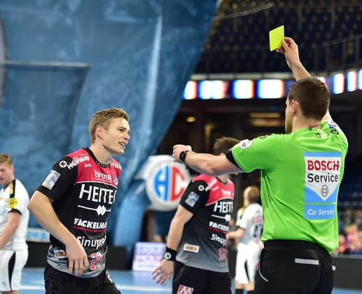 08 12 2019 Handball 1 Bundesliga LIQUI MOLY HBL Season 2019 2020 16 Matchday HC Erlangen Metropolitan Region Nuremberg HCE SC DHfK Leipzig OGo Christopher Bissel 21, HC Erlangen HCE Yellow Card Yellow Card