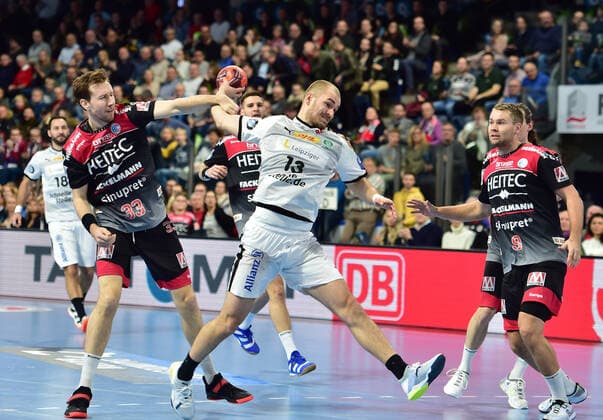 08 12 2019 Handball 1 Bundesliga LIQUI MOLY HBL Season 2019 2020 16 Matchday HC Erlangen Nuremberg Metropolitan Region HCE SC DHfK Leipzig OGo Nikolai Link 33, HC Erlangen HCE Maximilian Janke 13, SC DHfK Leipzig