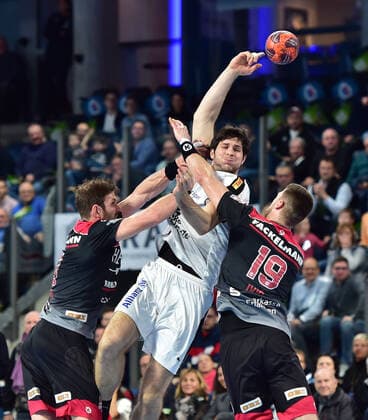 08 12 2019 Handball 1 Bundesliga LIQUI MOLY HBL Season 2019 2020 16 Matchday HC Erlangen Metropolitan Region Nuremberg HCE SC DHfK Leipzig OGo Michael Haaß Haass 13, HC Erlangen HCE Marko Mamic 22, SC DHfK Leipzig Sime Ivic 19, HC Erlangen HCE