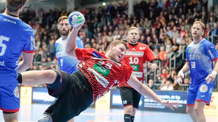 08 12 2019, Emslandarena, Lingen, GER, Handball, 1 Bundesliga HSG Nordhorn Lingen vs TBV Lemgo Lippe, Dominik Kalafut HSG Nordhorn Lingen 95 DFL REGULATIONS PROHIBIT ANY USE OF PHOTOGRAPHS AS IMAGE SEQUENCES AND OR QUASI VIDEO Lingen Niedersachsen Germany Emslandarena