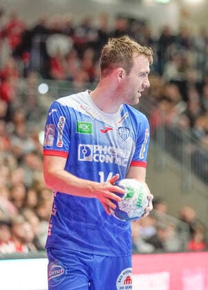 08 12 2019, Emslandarena, Lingen, GER, Handball, 1 Bundesliga HSG Nordhorn Lingen vs TBV Lemgo Lippe, Bobby Schagen Lemgo 14 DFL REGULATIONS PROHIBIT ANY USE OF PHOTOGRAPHS AS IMAGE SEQUENCES AND OR QUASI VIDEO Lingen Niedersachsen Germany Emslandarena