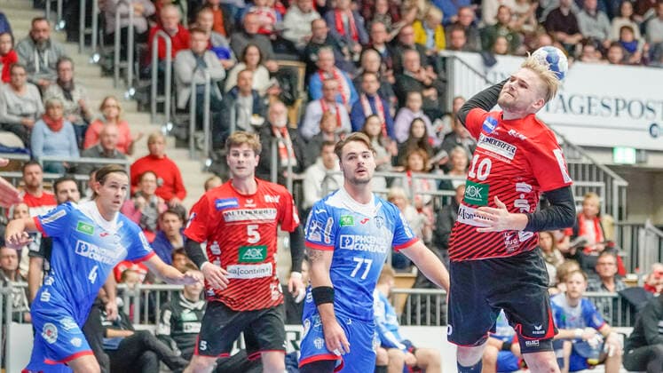 08 12 2019, Emslandarena, Lingen, GER, Handball, 1 Bundesliga HSG Nordhorn Lingen vs TBV Lemgo Lippe, Patrick Miedema HSG Nordhorn Lingen 10 DFL REGULATIONS PROHIBIT ANY USE OF PHOTOGRAPHS AS IMAGE SEQUENCES AND OR QUASI VIDEO Lingen Niedersachsen Germany Emslandarena